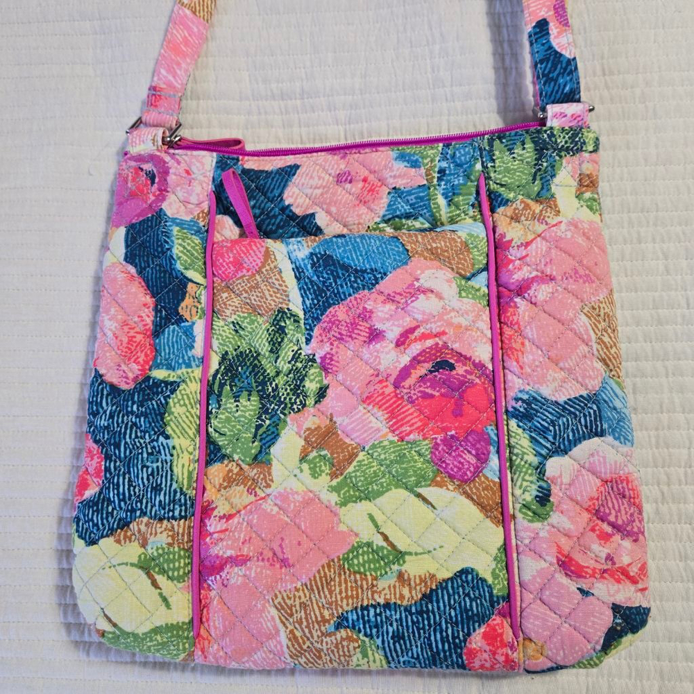 VERA BRADLEY Floral Super Bloom Hipster Crossbody Bag - Picture 6 of 13